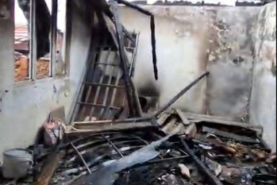 Metruk Evde Çıkan Yangın Panik Yarattı