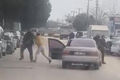 Yol ortasında yumruklu kavga