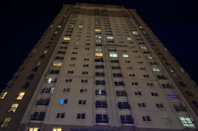 Siteden Düşen Kadın Feci Şekilde Can Verdi