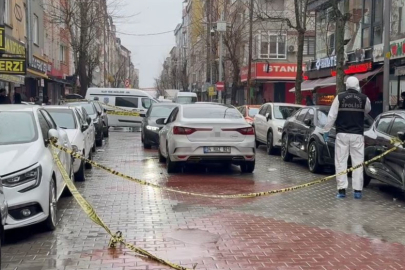 Esenyurt'ta feci olay: Yol verme tartışmasında kan aktı! 1 ölü