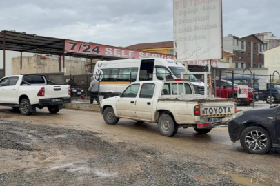 Bursa'ya çamur yağdı