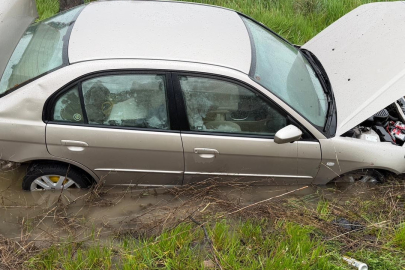 Tek Taraflı Kaza: 3 Yaralı