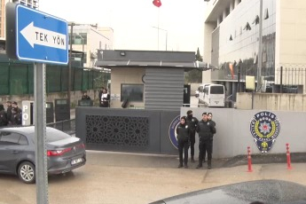 Bursa Büyükşehir Belediye Başkanı Bozbey ve 56 kişi adliyeye sevk edildi