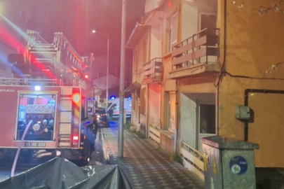 Metruk Binada Üst Üste 3 Yangın Meydana Geldi