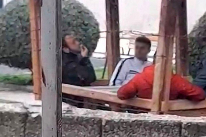 Çocuk Parkında Rahatsız Eden Görüntüler