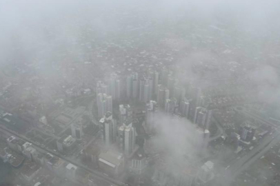 Bursa'da şehrin üzerine sis çöktü