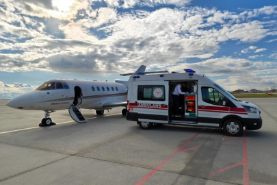 Kalp hastası bebek ambulans uçakla İstanbul'a sevk edildi