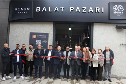 Nilüfer’in 8’inci giyim pazarı Balat’ta açıldı