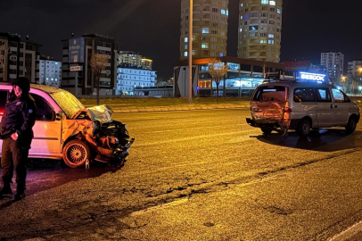 Kayseri'de Feci Kaza: 6 Yaralı