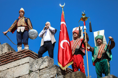 Bursa'da fethin 700. yılı coşkusu