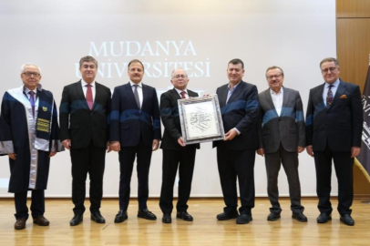 Mudanya Üniversitesi’nde yeni rektör Prof. Dr. Ahmet Kesik oldu
