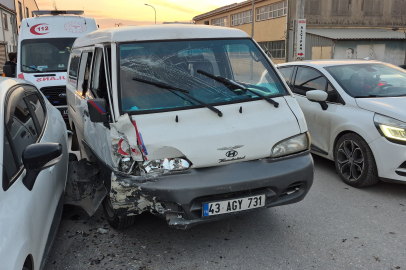 Eskişehir'de Zincirleme Kaza