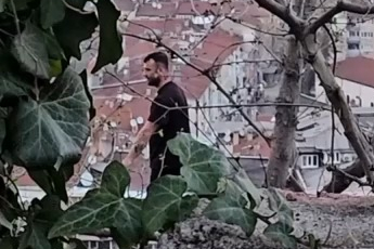 Tophane surlarında korku dolu anlar, 4 saat ikna edilmeye çalışıldı, düştü yaralandı