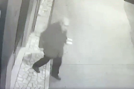 Kocasını öldürüp satırla 15 parçaya böldü, kayıp ihbarında bulundu