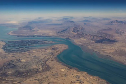 Hürmüz Boğazı’nda tanker geçişi kısa süreli durduruldu