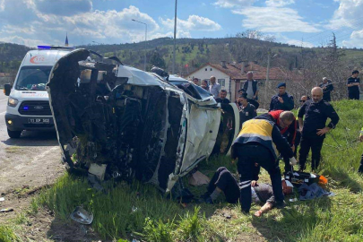 Otomobil takla attı: 2 sürücü ölümden döndü