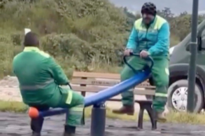 Temizlik işçileri bu sefer güldürdü