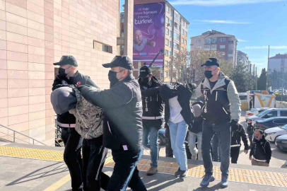 Uyuşturucu tacirlerine büyük darbe: 6 ilde operasyon