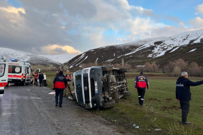 Van'da Korkunç Kaza: 11 Yaralı