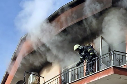 Apartman Dairesinde Çıkan Yangın Paniğe Neden Oldu