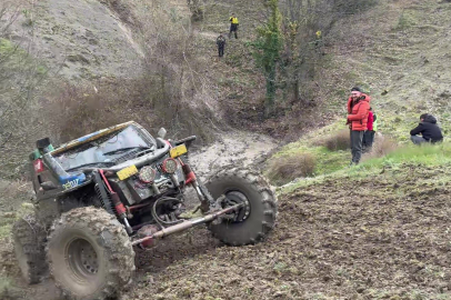 Bursa'da Off-Road yarışında takla attı