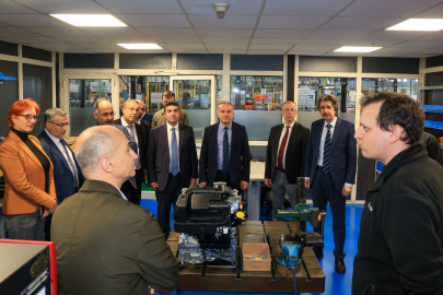 BUÜ’den OYAK Renault’a iş birliği ziyareti