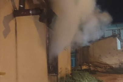 Hatay'da Ev Alevlere Teslim Oldu