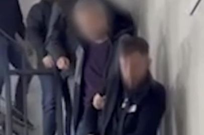 Uyuşturucuyu tavan arasına sakladılar… Polis tek tek ortaya çıkardı