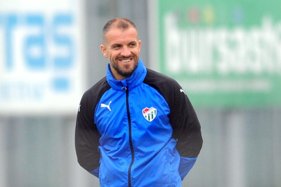 Mustafa Er: "Bursaspor taraftarı muazzam. Onlar her şeyin çok daha iyisini hak ediyor"