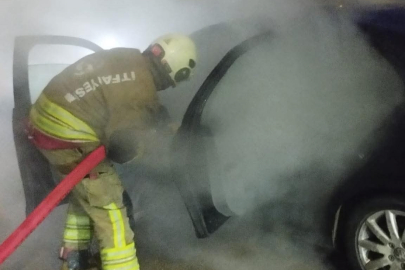 Otomobil Alevlere Teslim Oldu