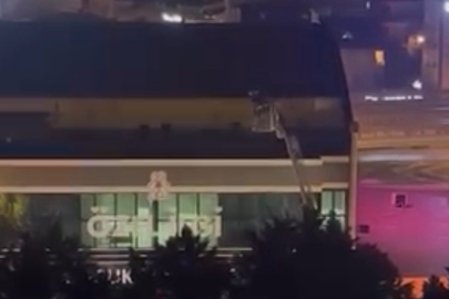 Özel Hastanede Çıkan Yangın Paniğe Neden Oldu