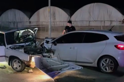 Kumluca'da İki Otomobilin Çarpıştığı Kazada 1 Kişi Hayatını Kaybetti