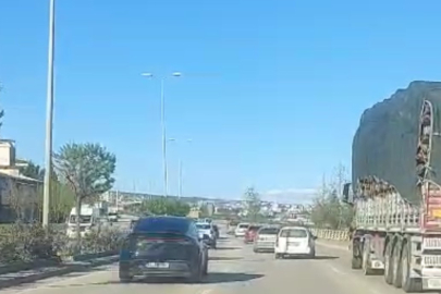 Trafikte Tehlikeli Anlar Kamerada