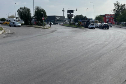 Feci kaza saniye saniye güvenlik kamerasına yansıdı