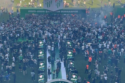 Bursa'da tarihi akşam, timsah geri döndü