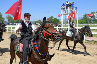 Osmangazi’de Geleneksel Rahvan At Koşusu coşkusu