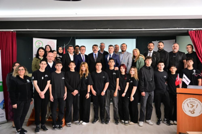 Başkan Yılmaz'dan gençlere tavsiyeler