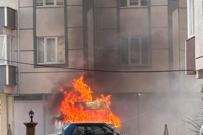 Minibüs Alev Topuna Döndü