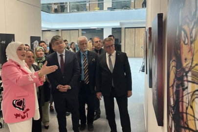 Zihinsel yolculuğu konu alan sergi ziyarete açıldı