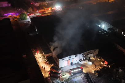 Sünger Fabrikası Alevlere Teslim Oldu