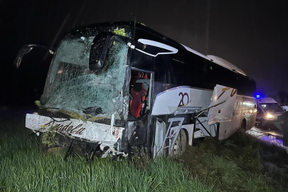 7 aracın karıştığı zincirleme kaza: 4 ölü 17 yaralı