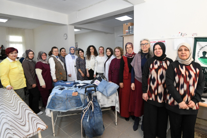 OSMEK kursiyerlerinden geri dönüşüm atölyesi