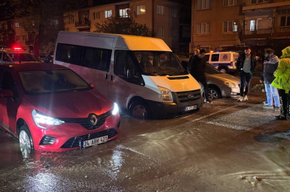 Uyarı yok, asfalt yok: Göçük paniği Erzincan’da gündem oldu