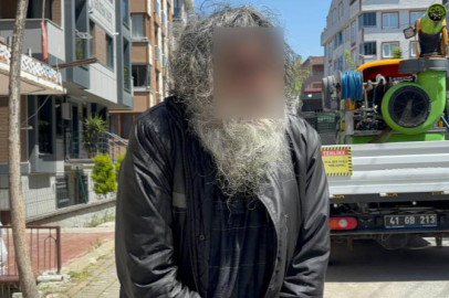Çöp evin altından dram çıktı: "Bir senedir dışarı çıkmıyorum"