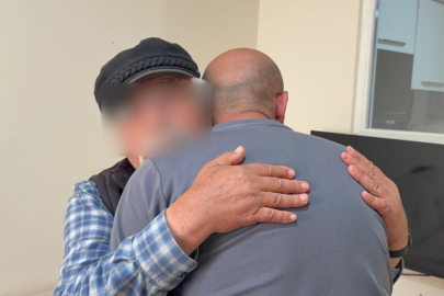 İBAN'ları arkadaşıyla paylaştı, babasıyla hapis yattı