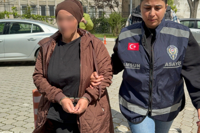 Yeğeninin altınlarını çalıp otomobil aldı