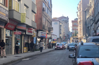 Ortalık karıştı: Sokak ortasında kavga