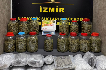 İzmir'de Uyuşturucuya Geçit Yok