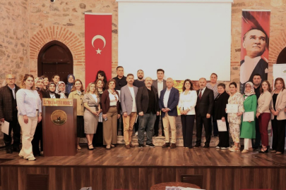 Osmangazi’de “Ana Baba Okulu” sona erdi, sertifikalar dağıtıldı