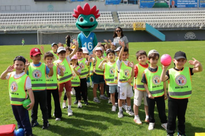 Spor Şenlikleri’nde sıra minik öğrencilerin